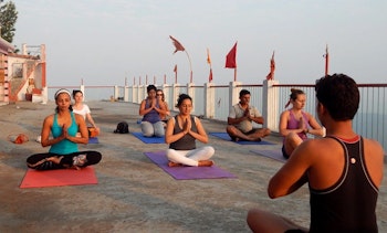 morning yoga at assi